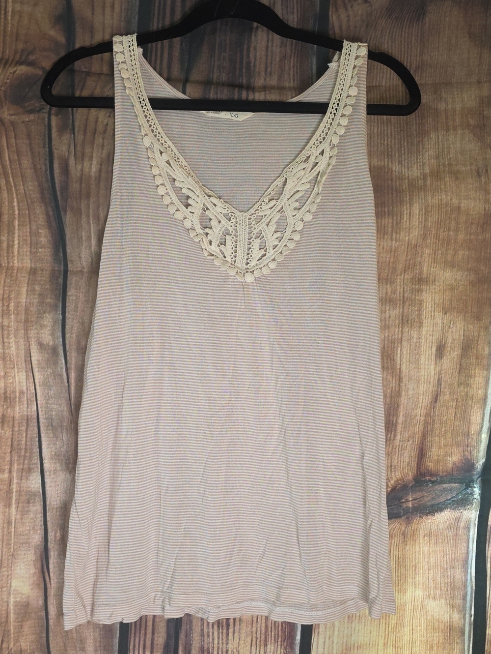 Old Navy Large Light Pink Striped Crochet V-Neck Tank